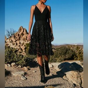 Dress the Population Black Spaghetti Strap Midi Sundress